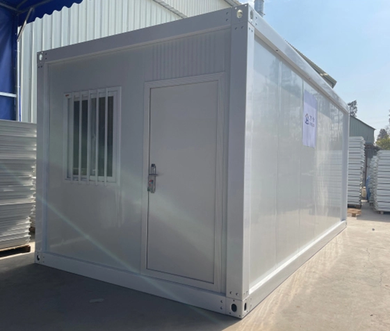 container cabin size